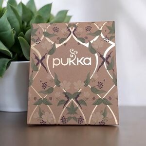 Pukka Organic Tea Relax Selection Box Gift Set 45 Sachets of 5 Herbal Blends NEW
